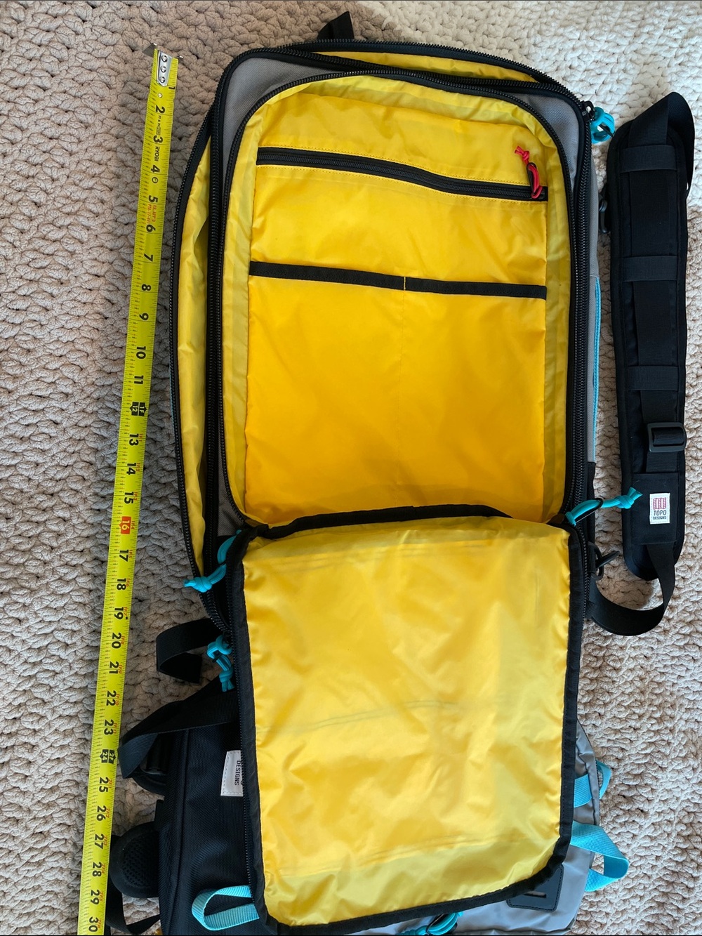Topo Designs Gray & Black
CARVANA Travel and Daily bag with Turquoise Accents - Picture 3 of 13